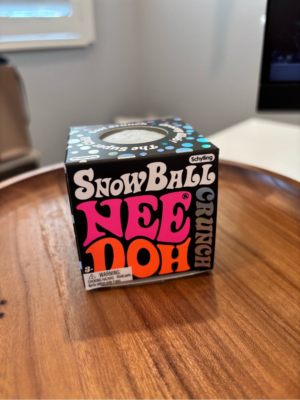 SnowBall NeeDoh Crunch - Squishy